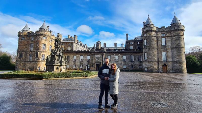 holyrood-palace-edingburgh-zapakuj